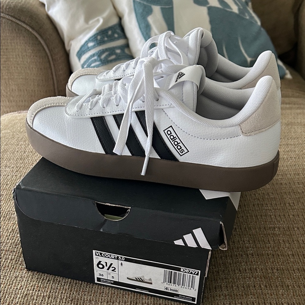 Adidas Womens’s /Men's VL Court 2.0 White and Black Sneakers